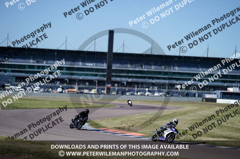 Rockingham no limits trackday;enduro digital images;event digital images;eventdigitalimages;no limits trackdays;peter wileman photography;racing digital images;rockingham raceway northamptonshire;rockingham trackday photographs;trackday digital images;trackday photos